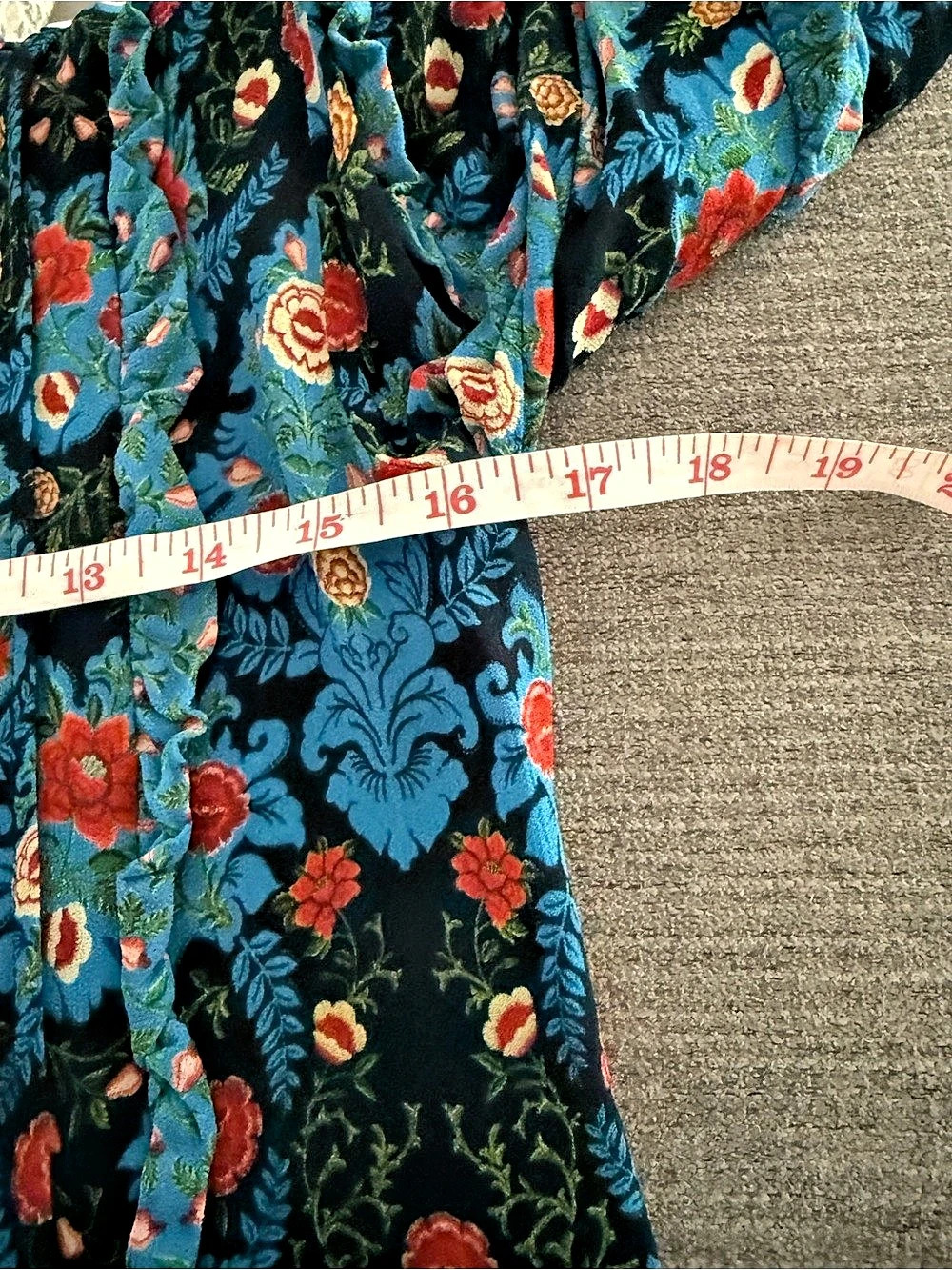 Farm Rio Floral Ruffle Hem Blouse in Blue & Black Size Medium - Picture 9 of 11